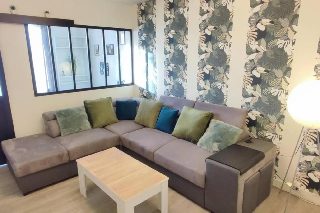 T4 Massy TGV - 80m2 avec Terrasse et bureau - proche coulée verte - idéal Pro ou Famille Exterior foto